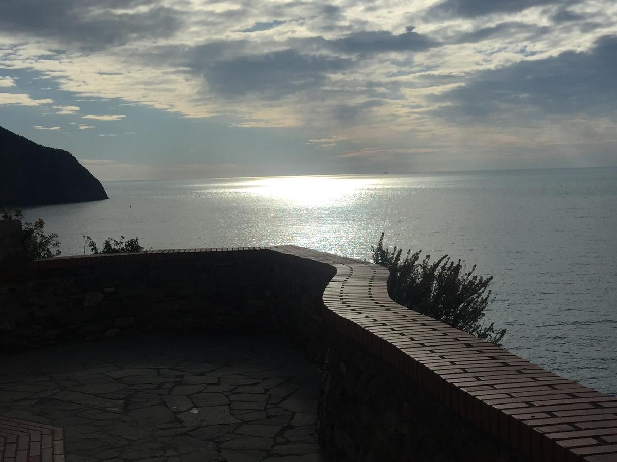 Vandiris Riomaggiore Luaran gambar